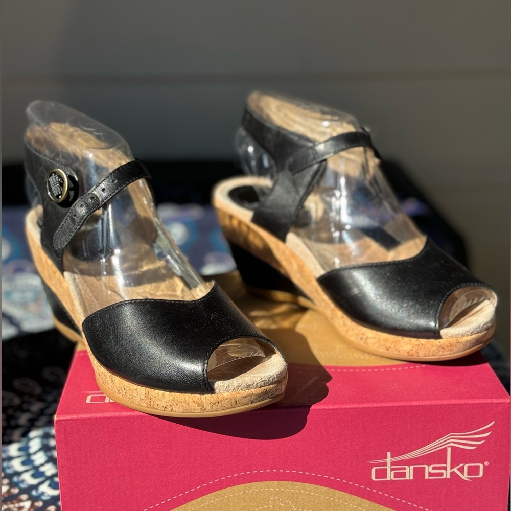 Nearly new Dansko wedges leather & cork, size 38